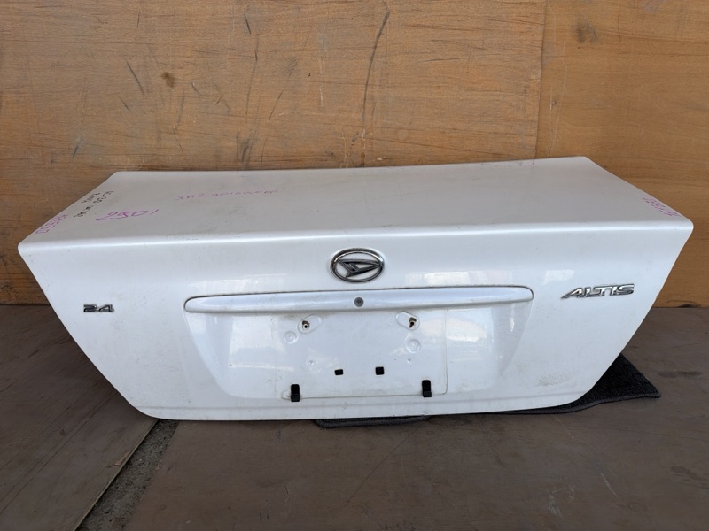 Крышка багажника Toyota Camry ACV30 2004 (б/у)