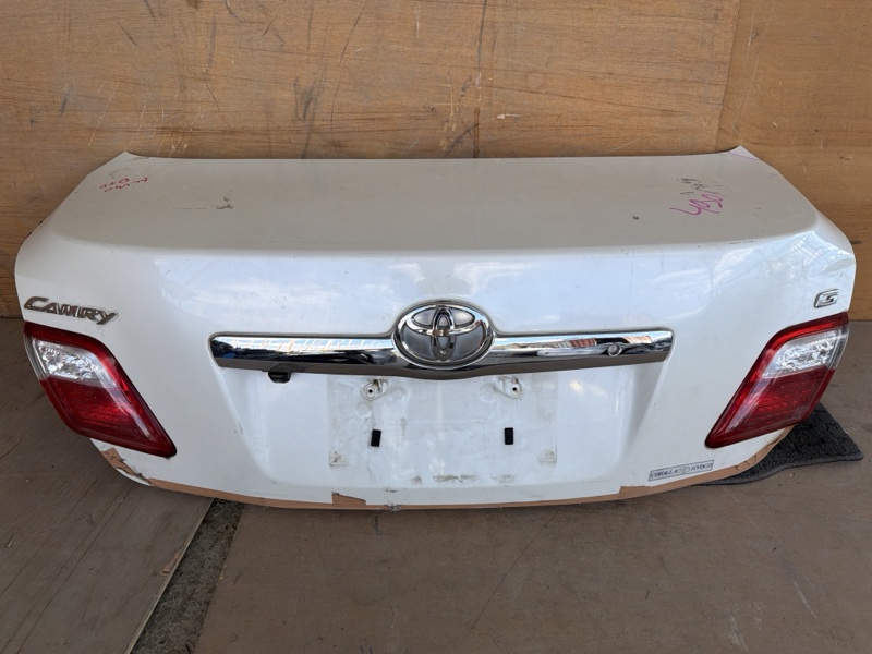 Крышка багажника Toyota Camry ACV40 2011 (б/у)