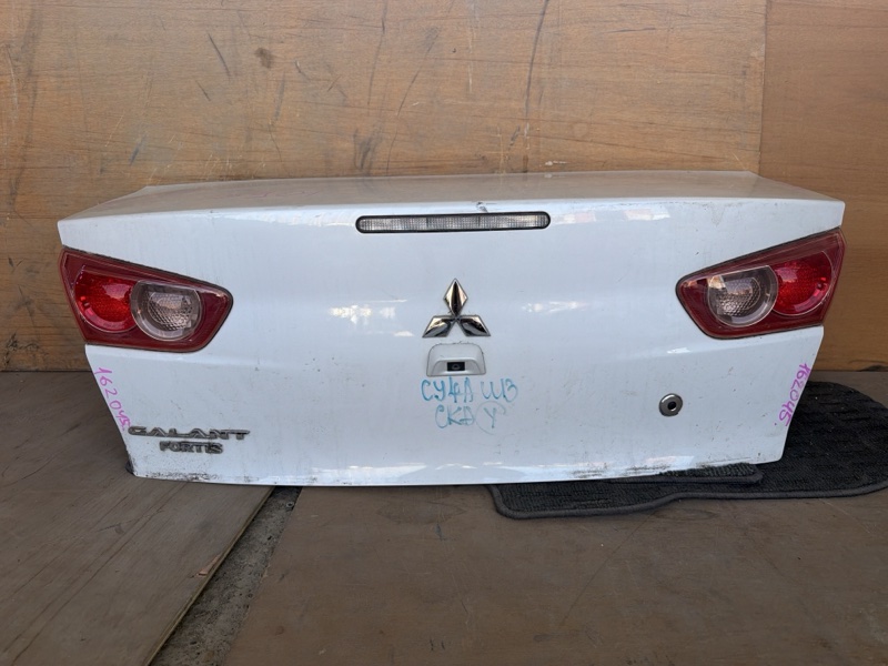 Крышка багажника Mitsubishi Lancer CY4A 2008 (б/у)