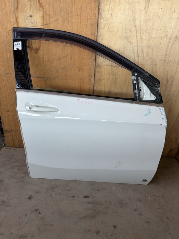 Дверь Mercedes B-CLASS W246 2011 передняя правая (б/у)