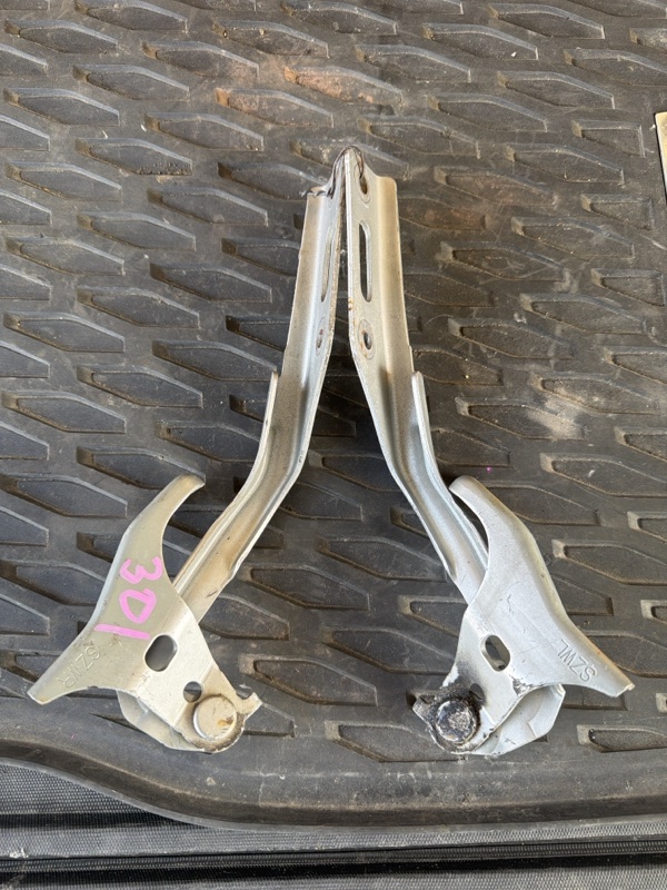 Петля капота Honda STEPWGN RK1 2011 (б/у)