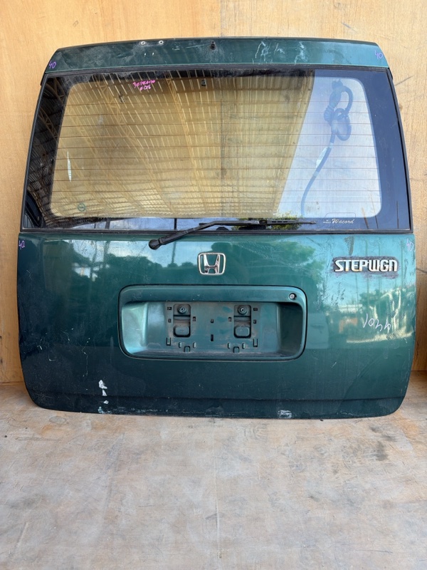 Дверь багажника HONDA STEPWGN RF1 2002 (б/у)