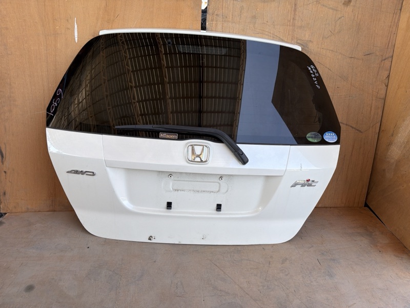 Дверь багажника HONDA FIT GD1 2004 (б/у)