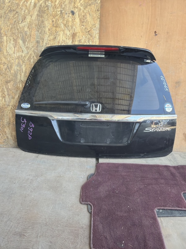 Дверь багажника HONDA STREAM RN1 2002 (б/у)