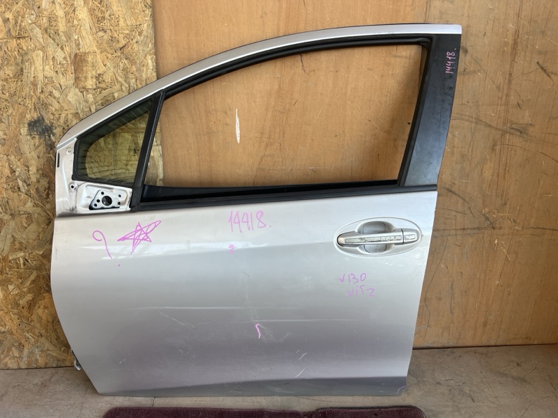 Дверь Toyota Vitz KSP130 2014 передняя левая (б/у)