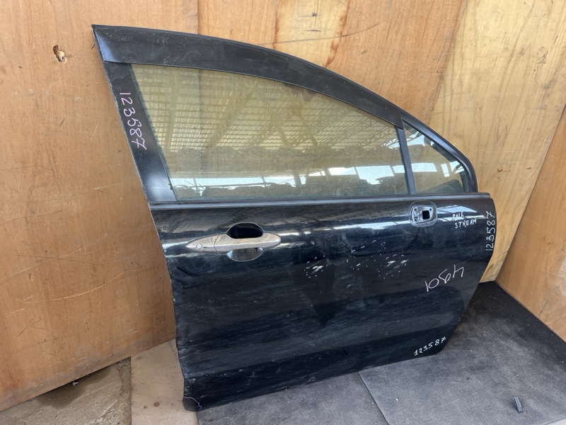 Дверь Honda STREAM RN6 2009 передняя правая (б/у)