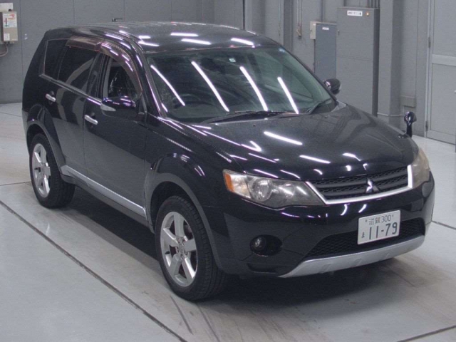Торпедо OUTLANDER 2007 CW5W 4B12