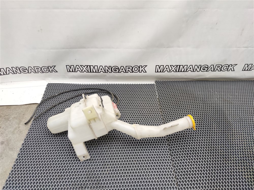 Запчасть бачок стеклоомывателей Mazda CX-7 2007 ER3P L3VDT L20667481B контрактная Бачок стеклоомывателей Mazda CX-7 2007 ER3P L3VDT L20667481B контрактная