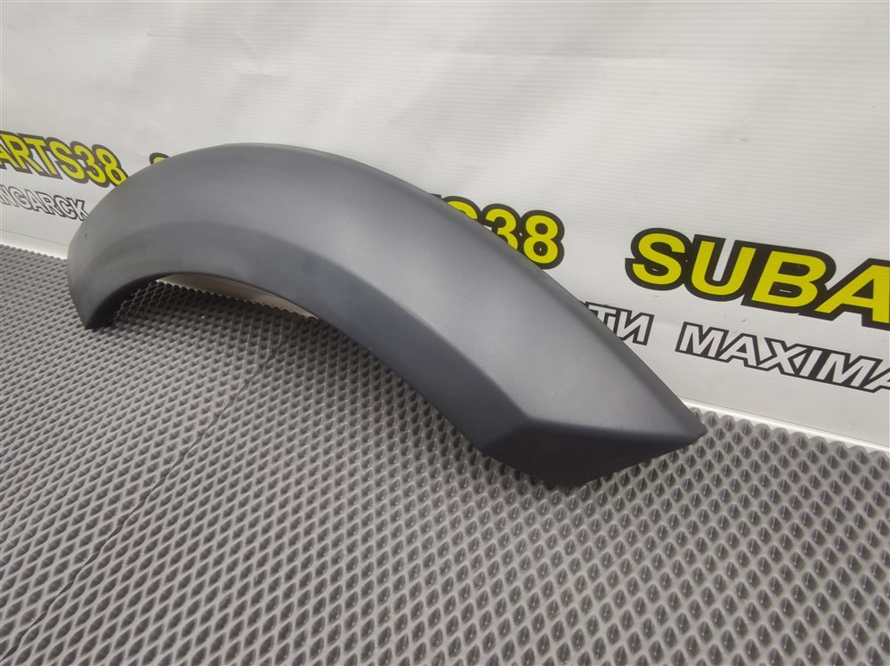 Накладка крыла задняя левая Discovery 2006 L319 AJ41