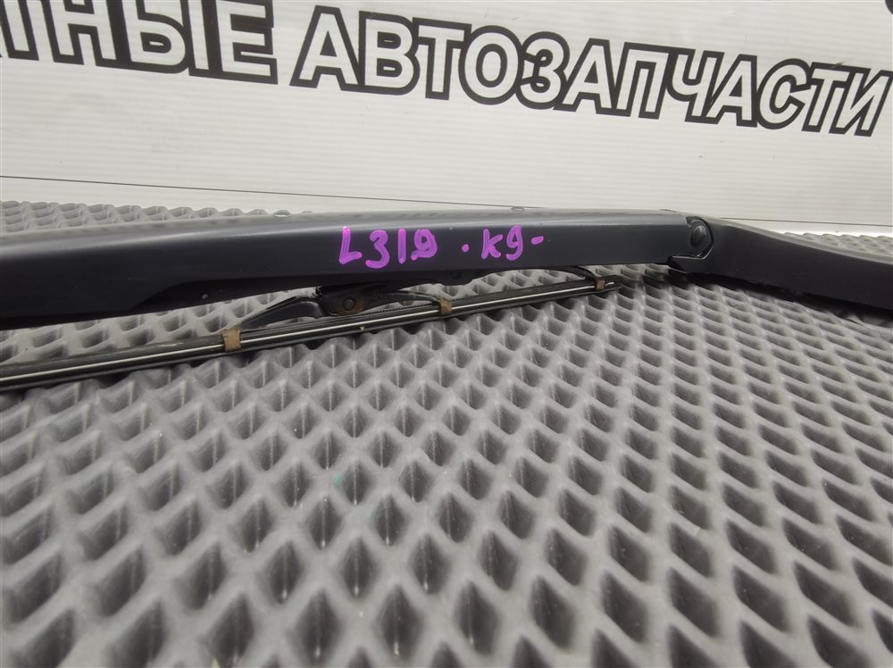 Поводок стеклоочистителя задний Discovery 2006 L319 AJ41