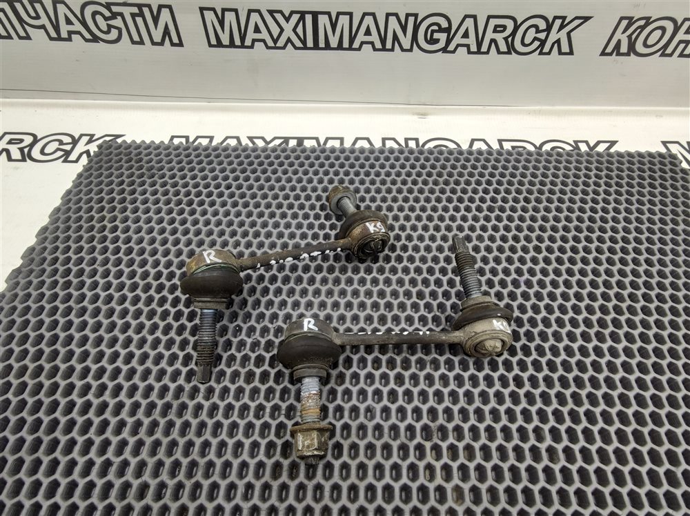 Запчасть стойки стабилизатора задние Land Rover Discovery 2006 L319 AJ41 RGD000312 контрактная Стойки стабилизатора задние Land Rover Discovery 2006 L319 AJ41 RGD000312 контрактная