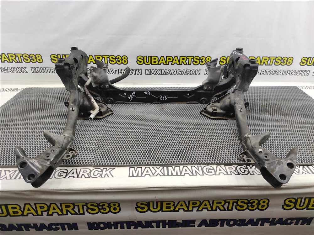 Балка передняя AUDI A6 2011 C7 CHVA 4G0399251 контрактная