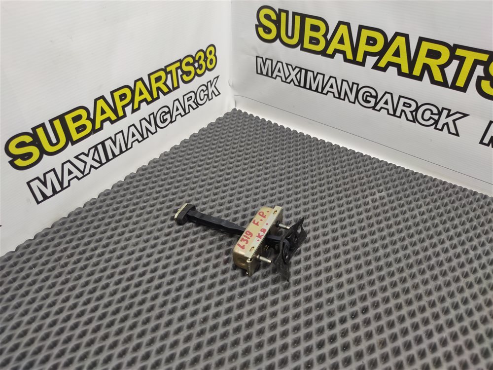 Ограничитель открытия двери передний правый Land Rover Discovery 2006 L319 AJ41 bdh780051 контрактная