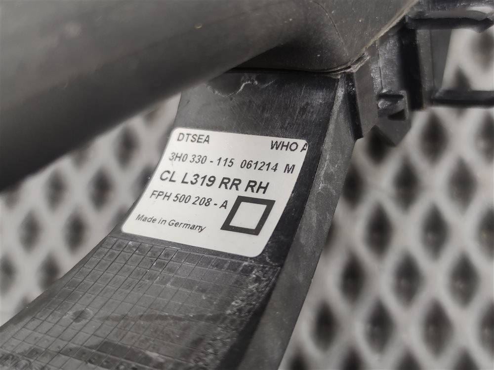 Ручка двери внешняя задняя правая Discovery 2006 L319 AJ41