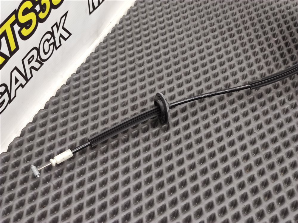 Замок двери передний правый Land Rover Discovery L319 AJ41