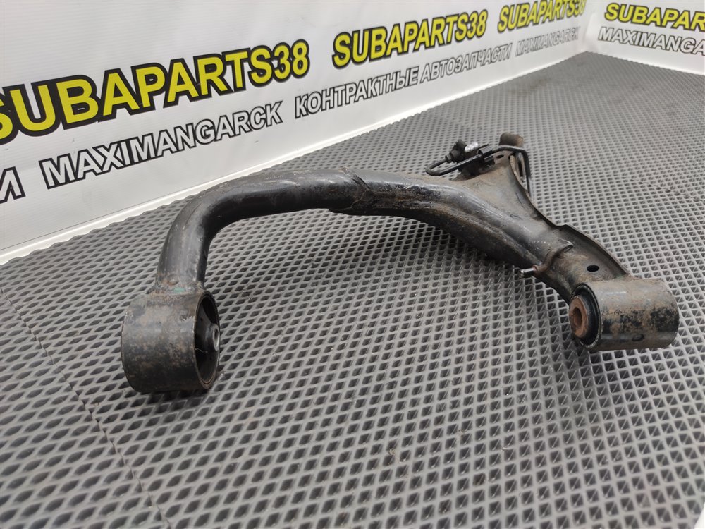 Рычаг задний левый Discovery 2006 L319 AJ41