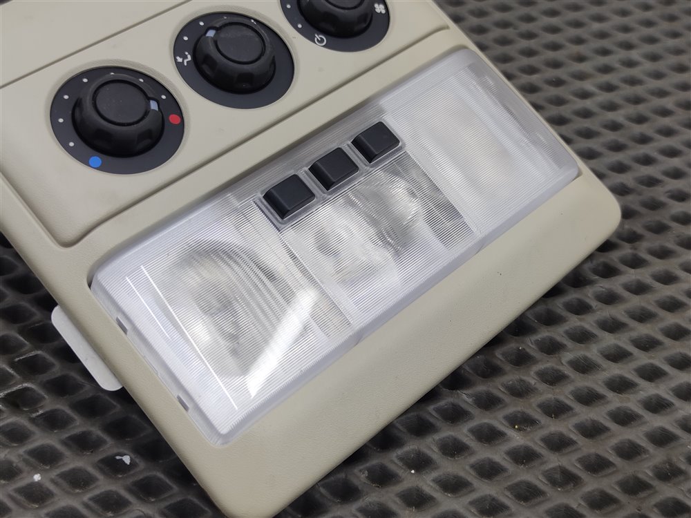 Блок управления климат-контролем задний Discovery 2006 L319 AJ41 Блок управления климат-контролем задний Discovery 2006 L319 AJ41