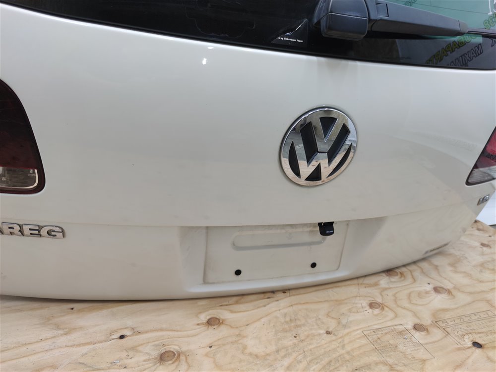 Дверь пятая TOUAREG 2008 7L BHK
