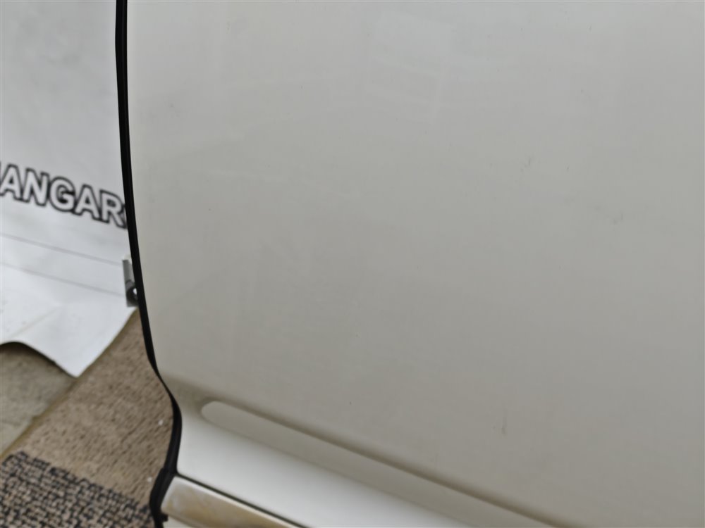 Дверь передняя левая TOUAREG 2008 7L BHK