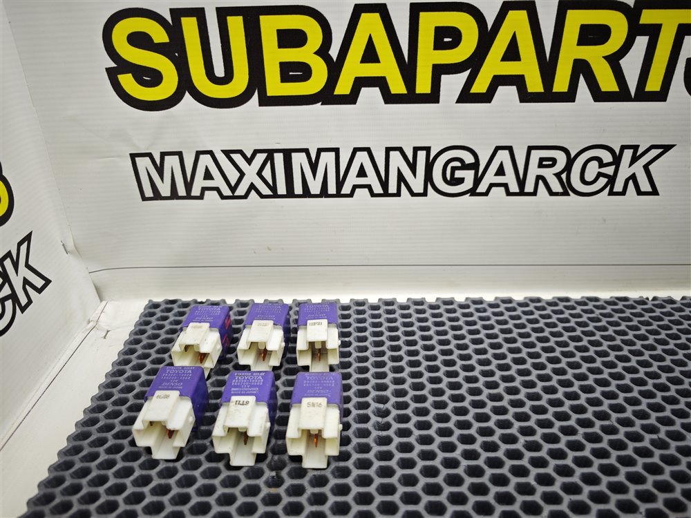 Реле Toyota Prius 2006 NHW20 1NZFXE 1567000503 контрактная