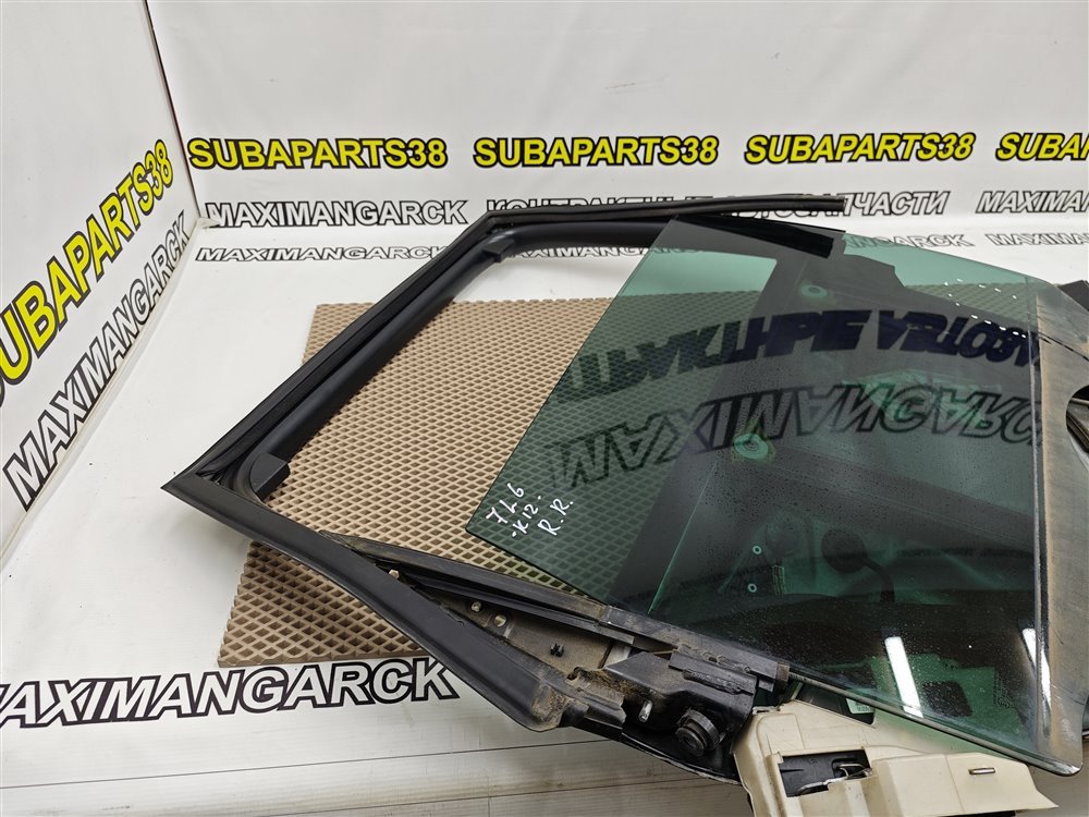 Стеклоподъемник задний правый TOUAREG 2008 7L BHK Стеклоподъемник задний правый TOUAREG 2008 7L BHK