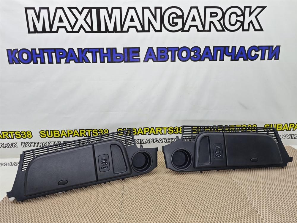 Обшивка багажника задняя Land Rover Discovery 2006 L319 AJ41 ESJ500811PVJ контрактная