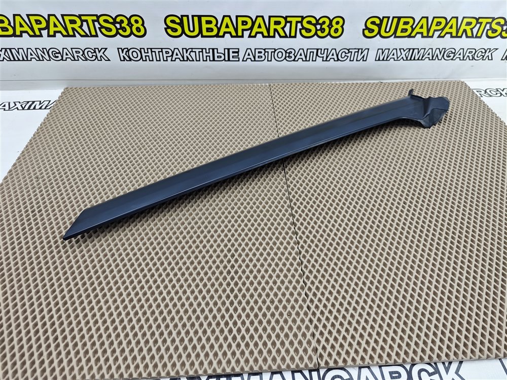 Молдинг лобового стекла передний правый Land Rover Discovery 2006 L319 AJ41 6H2203064DAW контрактная