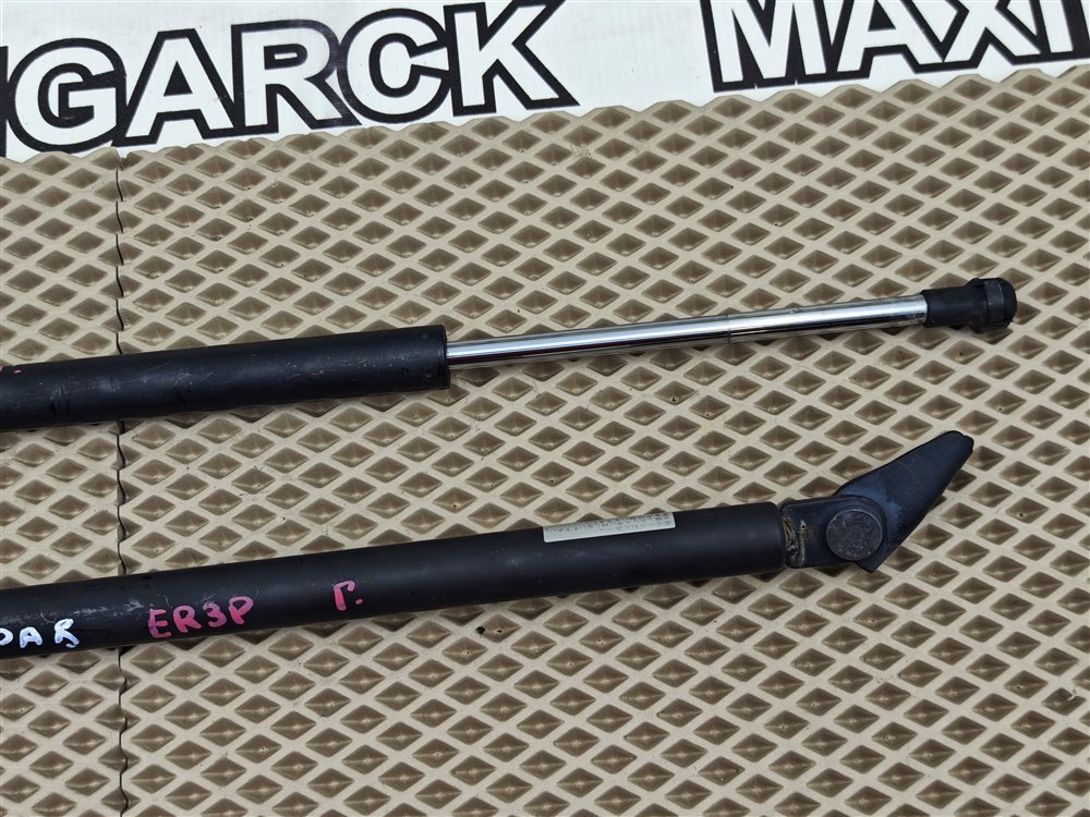 Амортизатор двери багажника Mazda CX-7 ER3P L3VDT