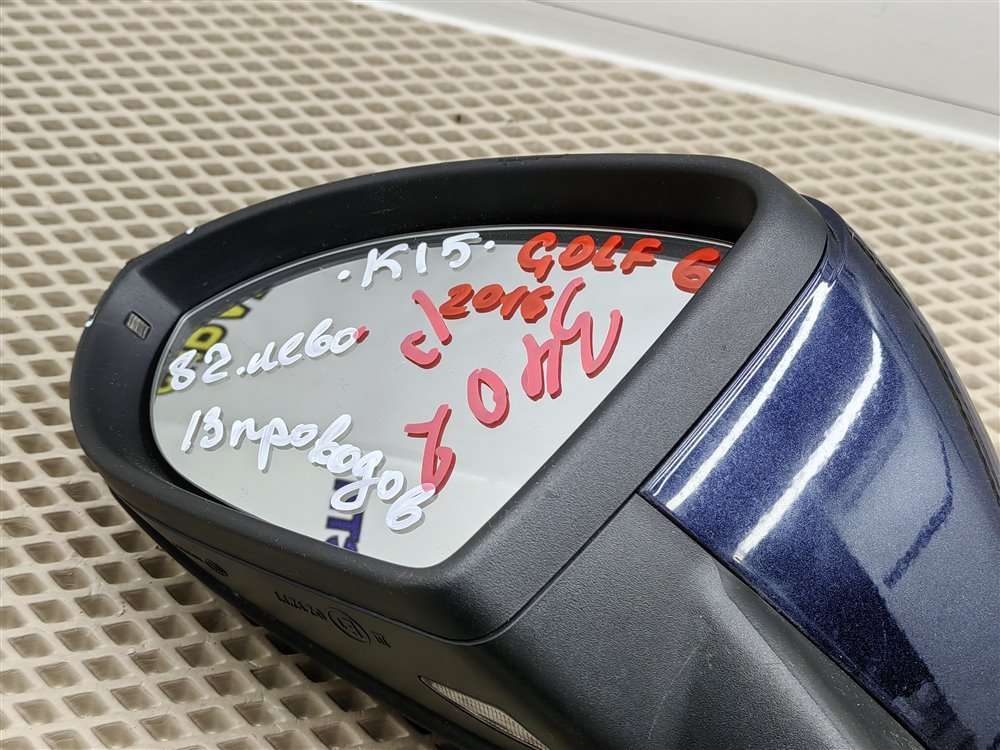Зеркало заднего вида переднее левое Golf Volkswagen CAXA