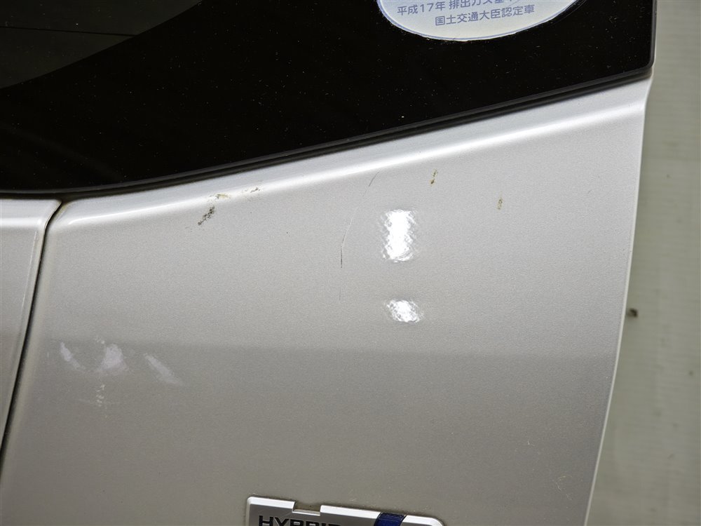 Дверь пятая Prius Alpha 2013 ZVW41 2ZRFXE