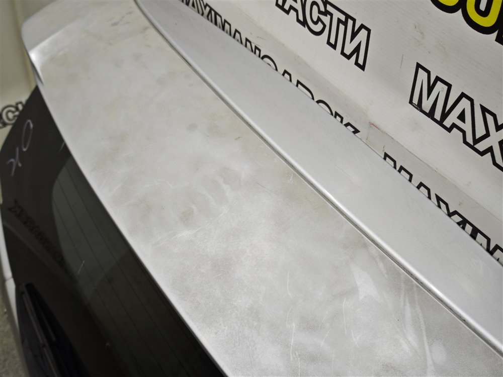 Дверь пятая Prius Alpha 2013 ZVW41 2ZRFXE