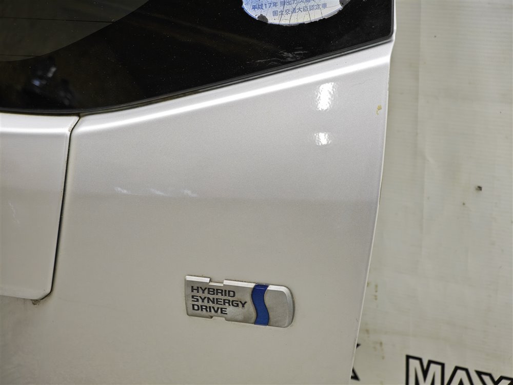 Дверь пятая Prius Alpha 2013 ZVW41 2ZRFXE