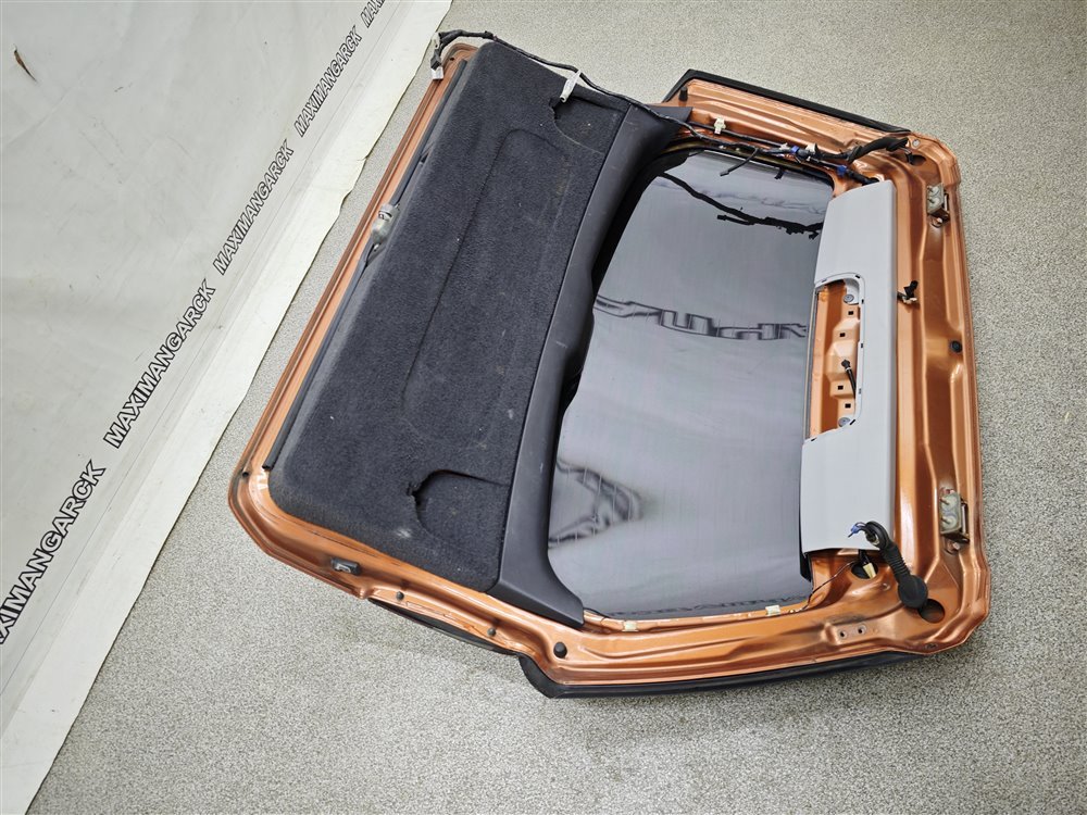 Дверь пятая LEGACY 2001 BH5 EJ206