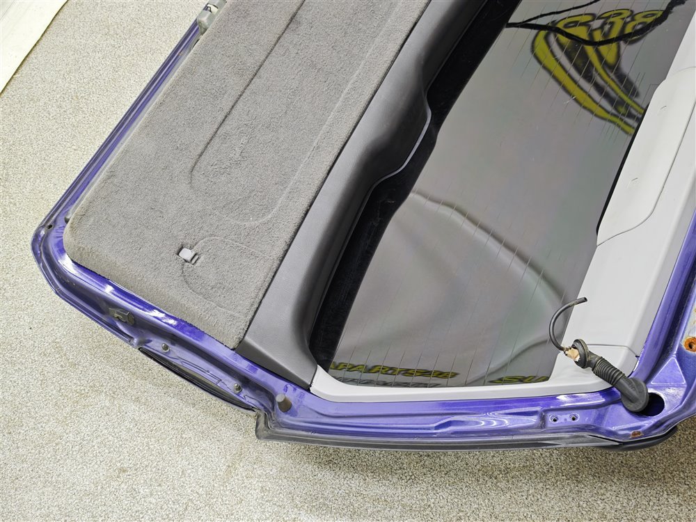 Дверь пятая LEGACY 2001 BH5 EJ206