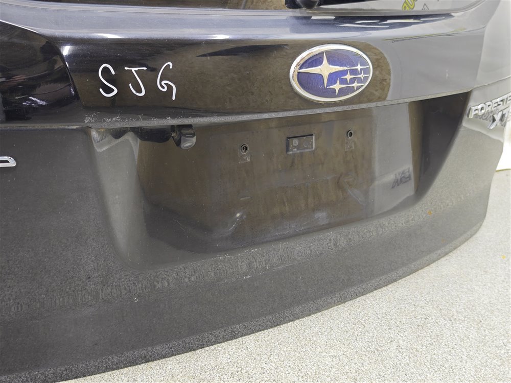Дверь пятая Forester 2014 SJG FA20