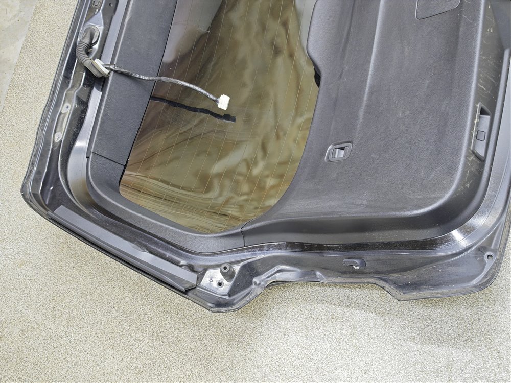 Дверь пятая Forester 2014 SJG FA20