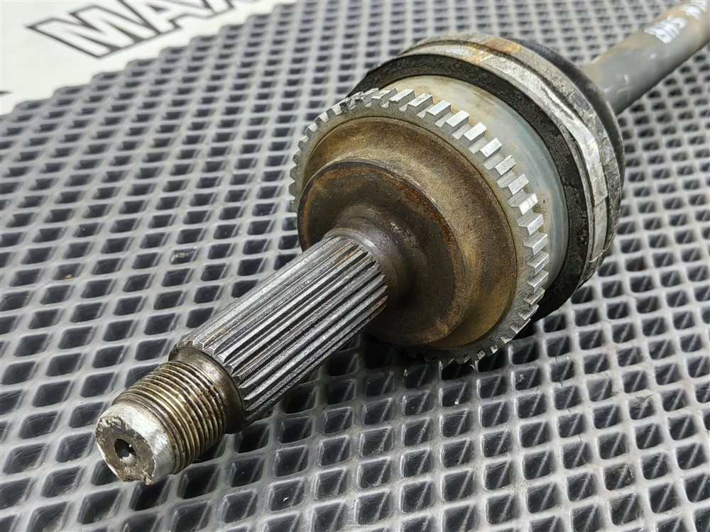 Привод задний правый LEGACY 2002 BH5 EJ208 Привод задний правый LEGACY 2002 BH5 EJ208