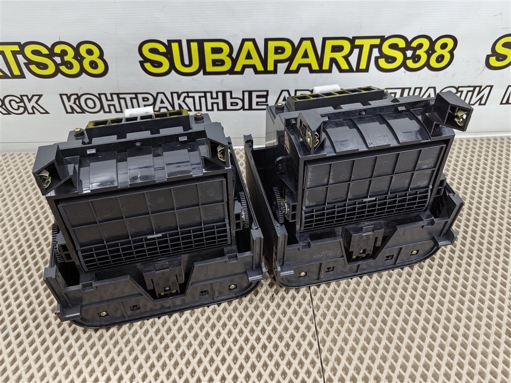 Бардачок X-TRAIL 2004 NT30 QR20DE