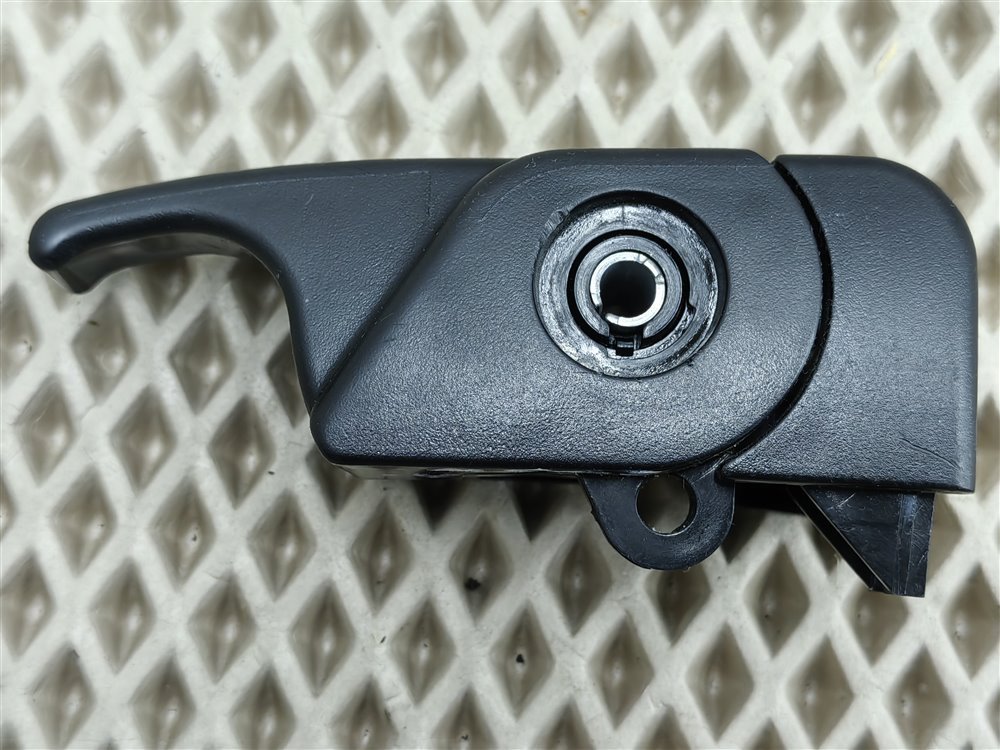Ручка открытия бензобака MITSUBISHI OUTLANDER CW5W 4B12