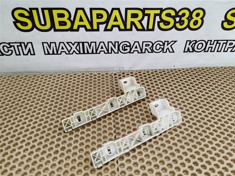 Запчасть кронштейн крепления бампера передний левый MITSUBISHI Galant Fortis 2008 CX4A 4B11T 6400A403 контрактная Кронштейн крепления бампера передний левый MITSUBISHI Galant Fortis 2008 CX4A 4B11T 6400A403 контрактная