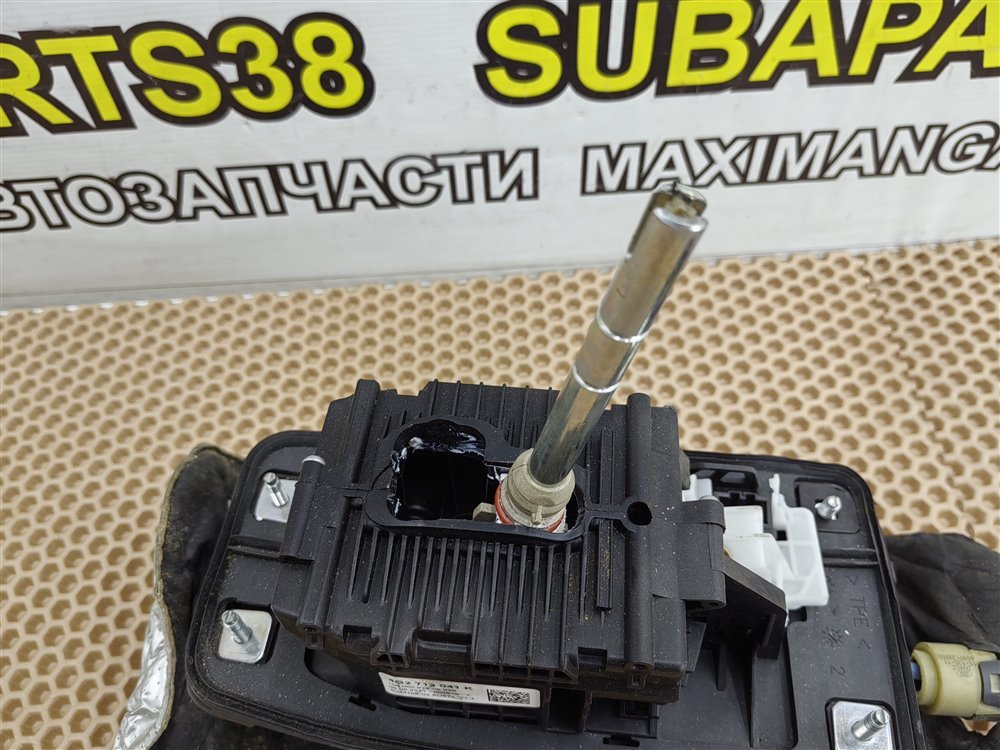 Селектор АКПП AUDI A6 C7 CHVA Селектор АКПП AUDI A6 C7 CHVA