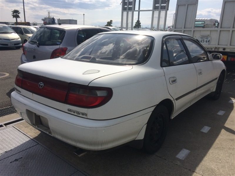 Фонарь задний Toyota Carina ST190 1993 правый (б/у)
