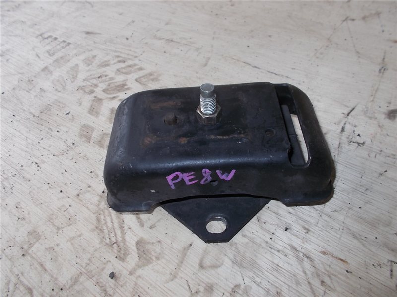 Подушка двигателя Mitsubishi Delica PE8W 4M40 (б/у)