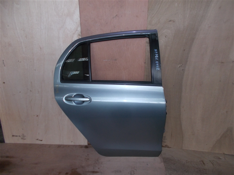 Дверь Toyota Vitz NCP91 1NZ-FE 2009 задняя правая (б/у)