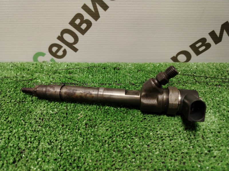 Форсунка топливная Mercedes-Benz Sprinter OM646 6460700787 Б/У