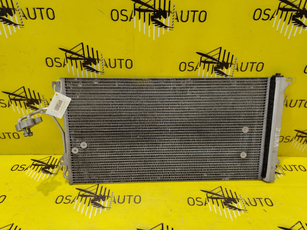 Запчасть радиатор кондиционера Volkswagen Touareg 2005 7L0820411F контрактная Радиатор кондиционера Volkswagen Touareg 2005 7L0820411F контрактная