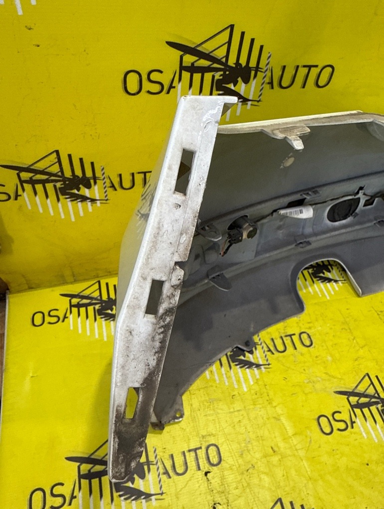 Бампер задний 207 2009