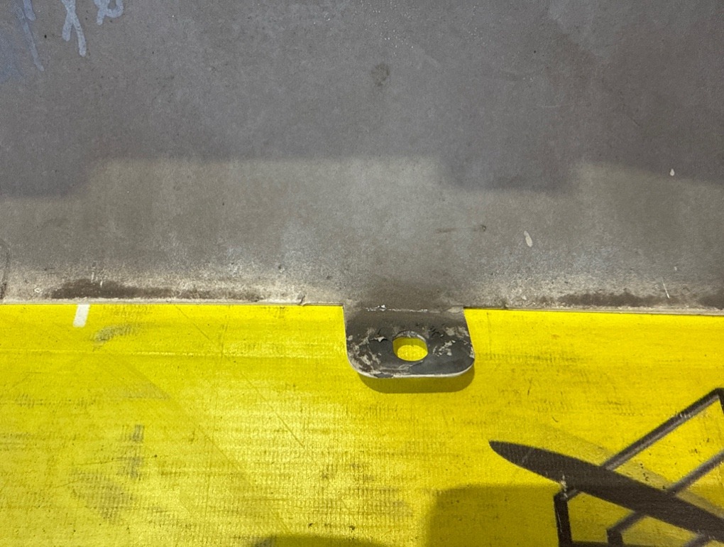 Бампер задний 207 2009