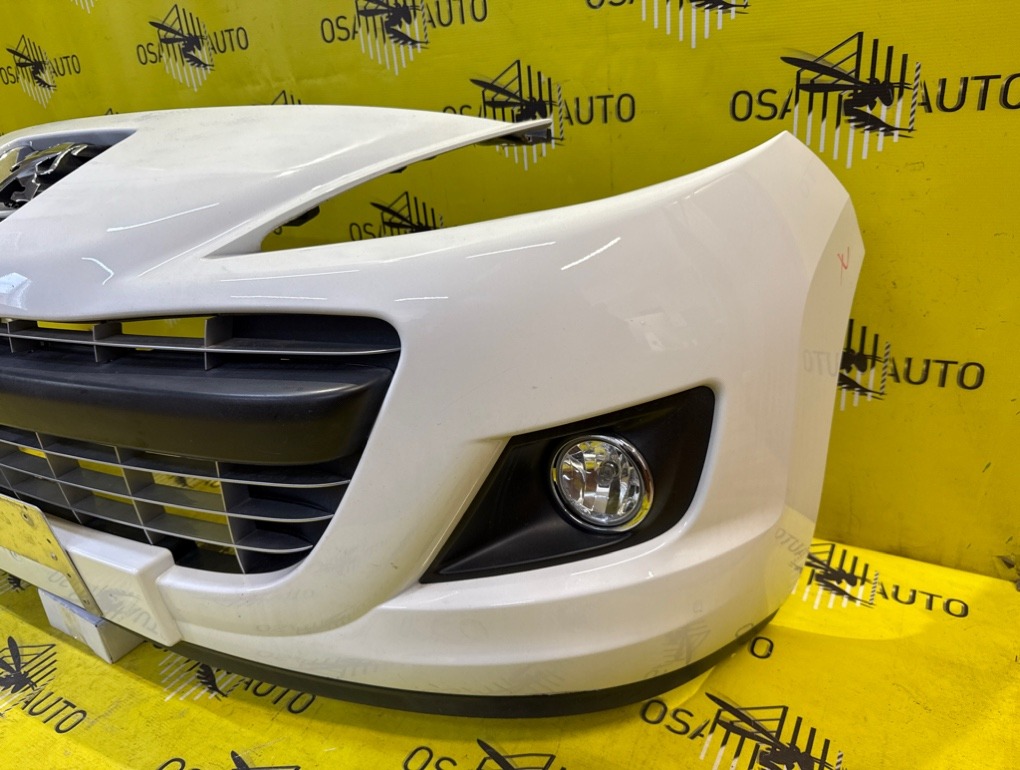 Бампер передний Peugeot 207