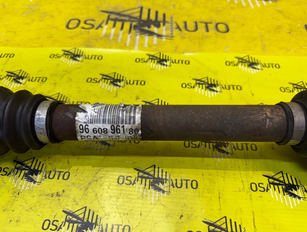 Привод колеса АКПП передний правый C4 2013 B7 1.6 EP6C Привод колеса АКПП передний правый C4 2013 B7 1.6 EP6C